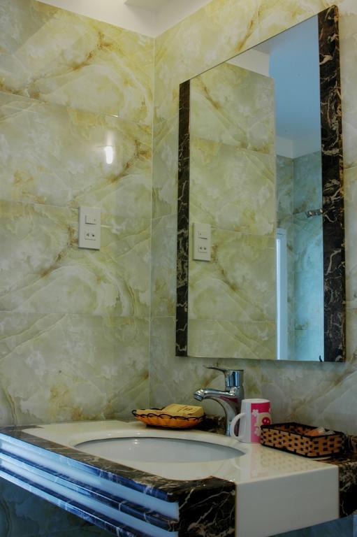 Minh Nhat Hotel نها ترانج الغرفة الصورة