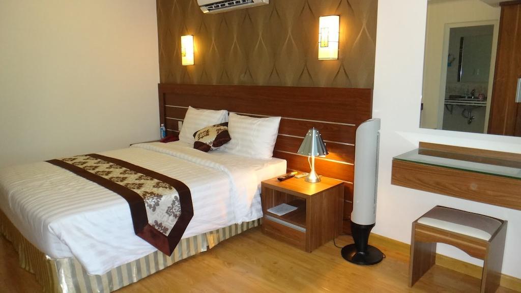 Minh Nhat Hotel نها ترانج الغرفة الصورة