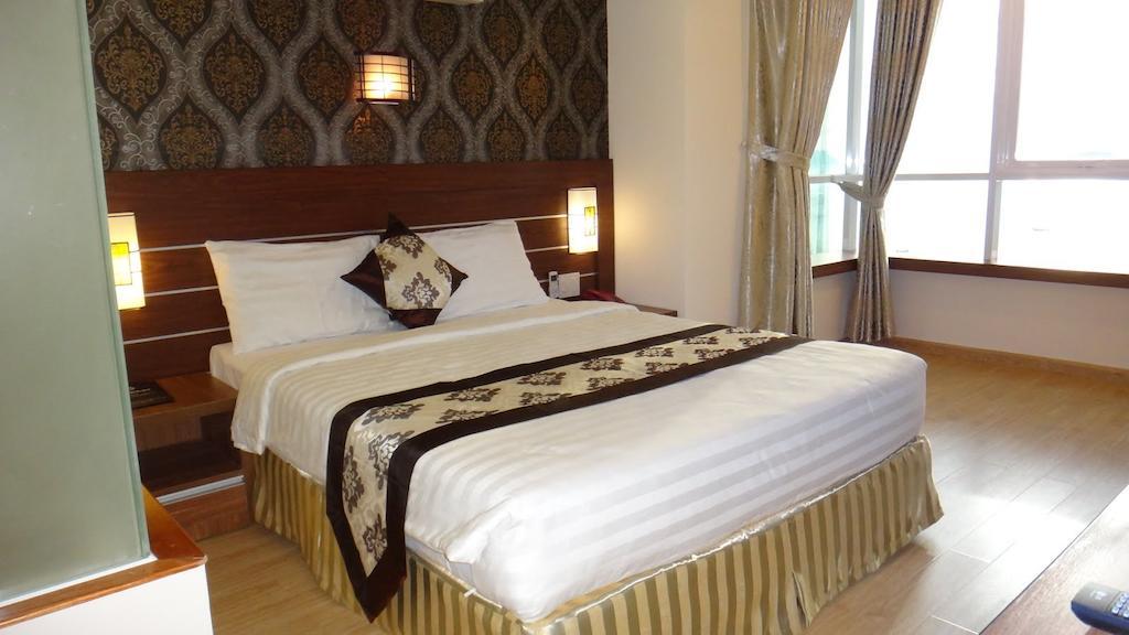 Minh Nhat Hotel نها ترانج الغرفة الصورة