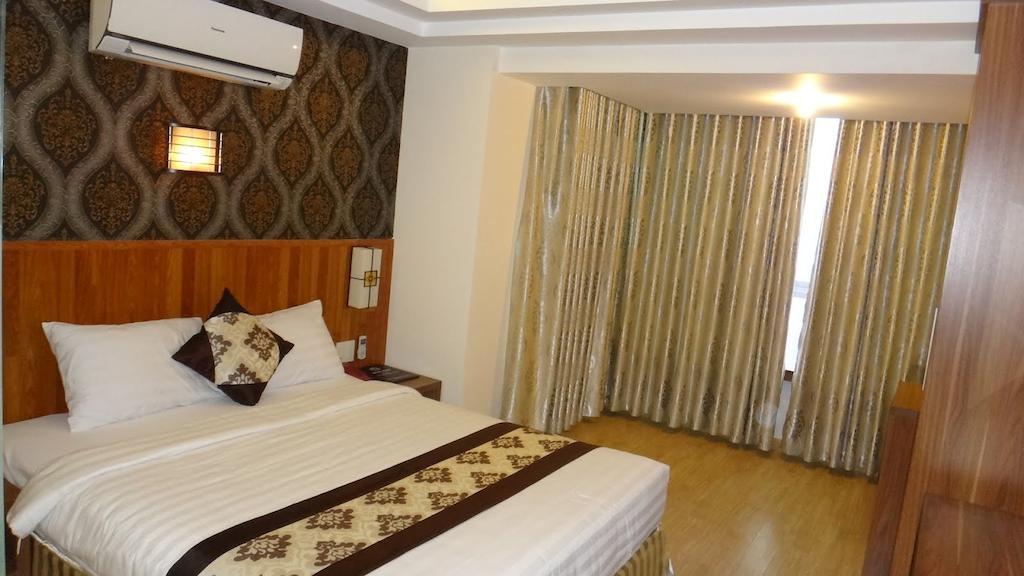 Minh Nhat Hotel نها ترانج الغرفة الصورة