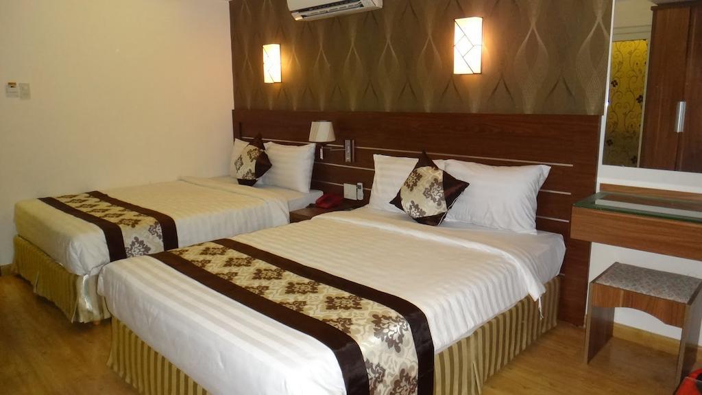 Minh Nhat Hotel نها ترانج الغرفة الصورة